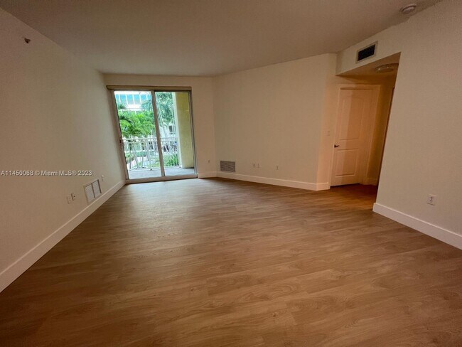 Photo - 7355 SW 89th St Unit 512N