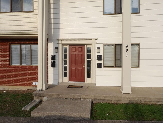 Photo - 421 Harrodswood Rd Unidad 2