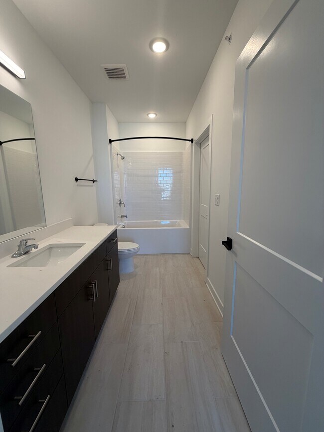 Photo - The Dotte at Metro North