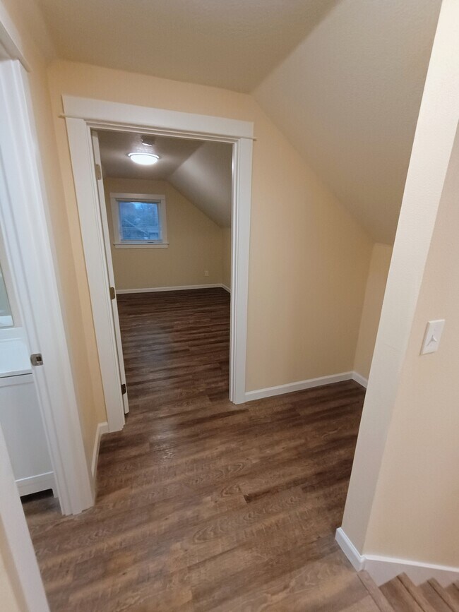 Photo - 642 Weed Ave