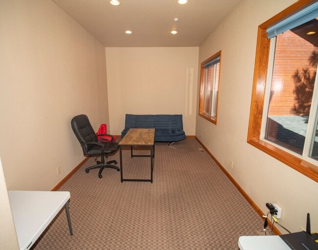 Photo - Beautiful home for rent in Galena Forest