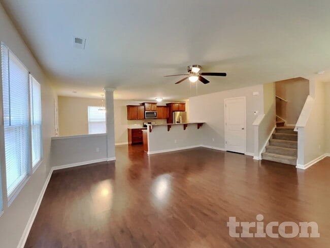 Photo - 963 Bitting Hall Cir