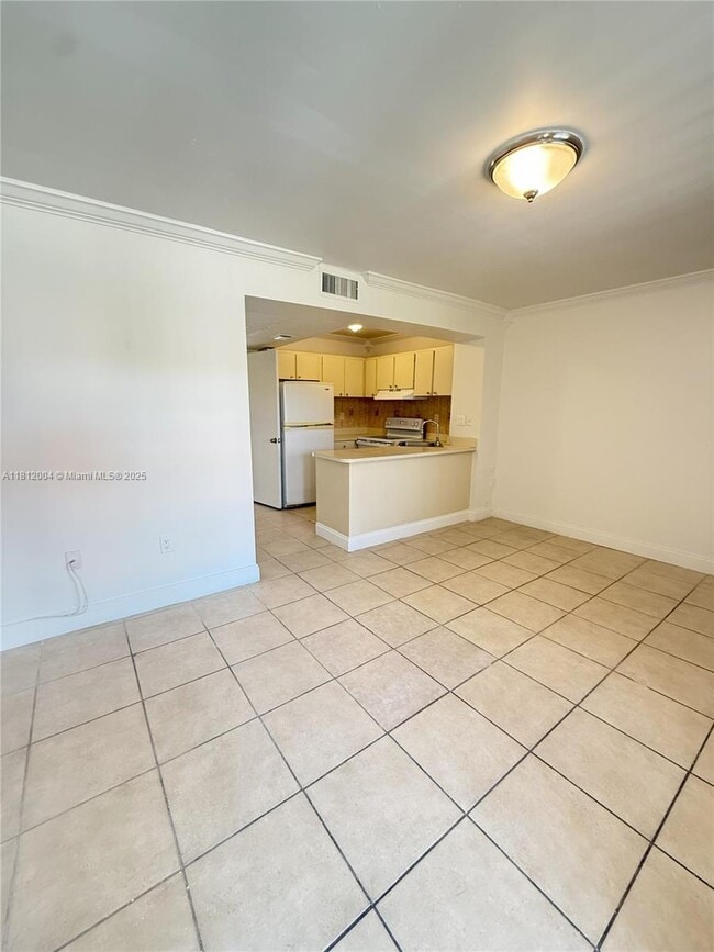 Photo - 2170 W 60th St Condo Unit 16202
