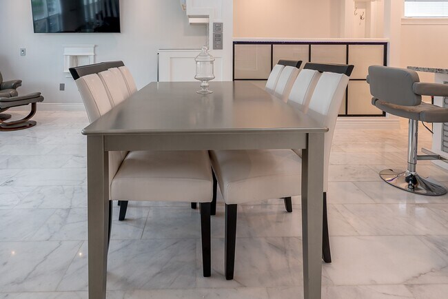 Photo - 1801 Rosenberg St