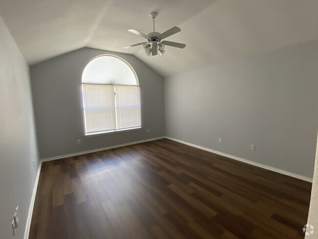 Building Photo - 1704 Cancun Dr Rental