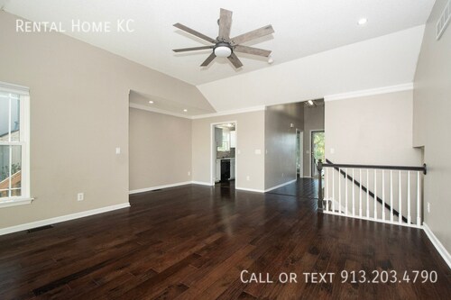 Photo - 582 W Layton St