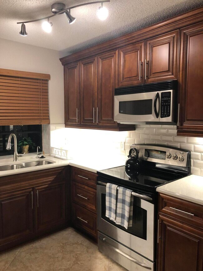 Photo - 5187 Europa Dr Unit A- Corner