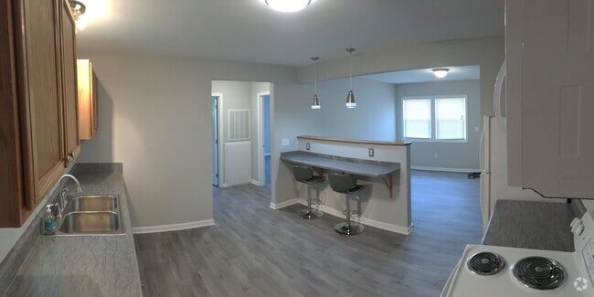Building Photo - 605 N. Adair Street Apt #3 Unit Apt 3