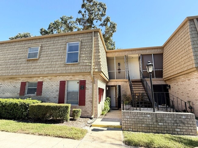 Building Photo - 200 St Andrews Blvd Unit 1205