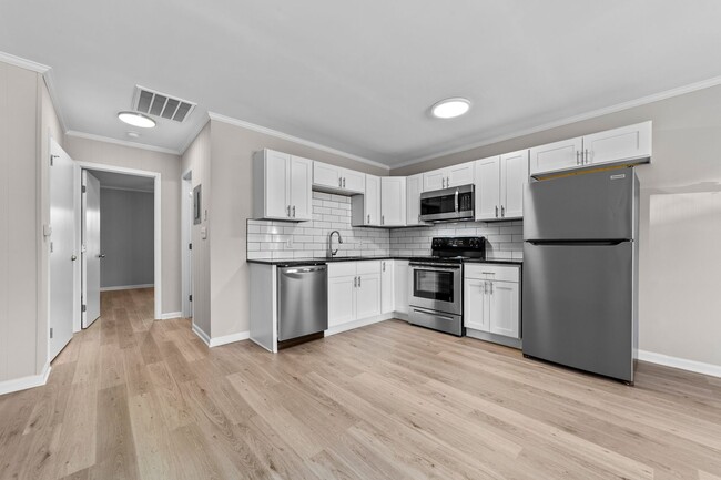 Photo - Gorgeously Renovated Apartments - Warm up ... Unit 150-3