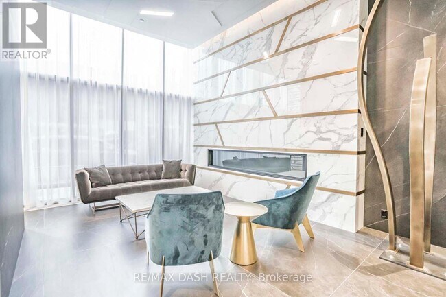 Photo - 151 Avenue Rd Unité 205