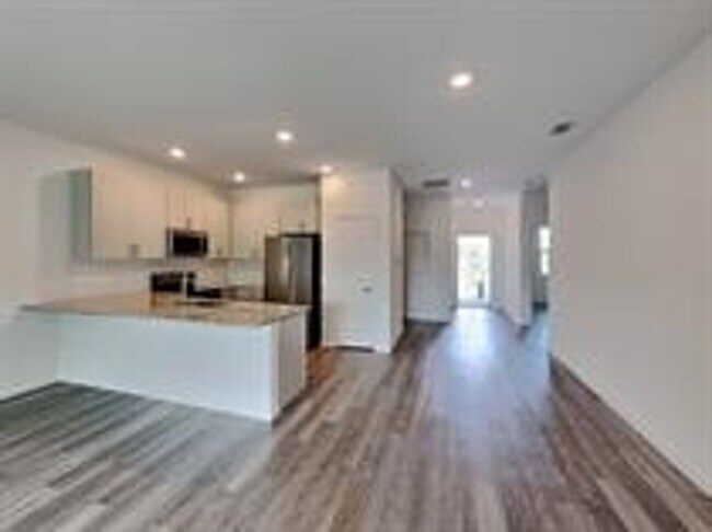 Photo - 24501 Zephyr Ct
