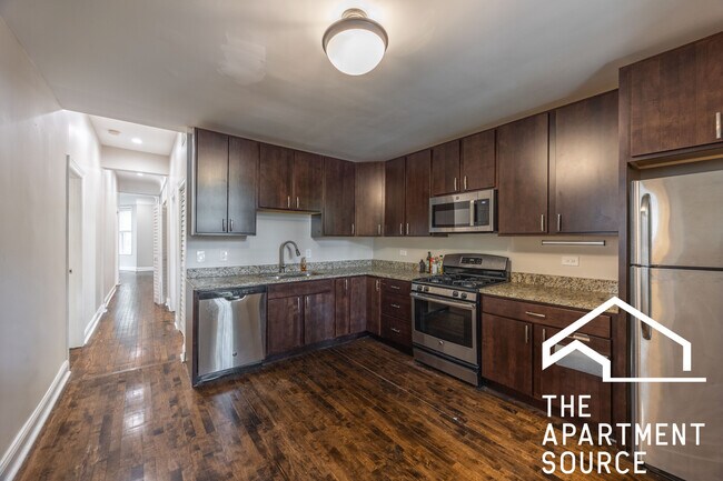 4849 N Seeley Ave Unit 2