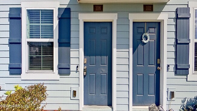 Photo - 106 Red House Cir