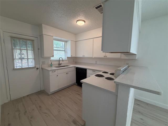 Photo - 2600 NW 21st St