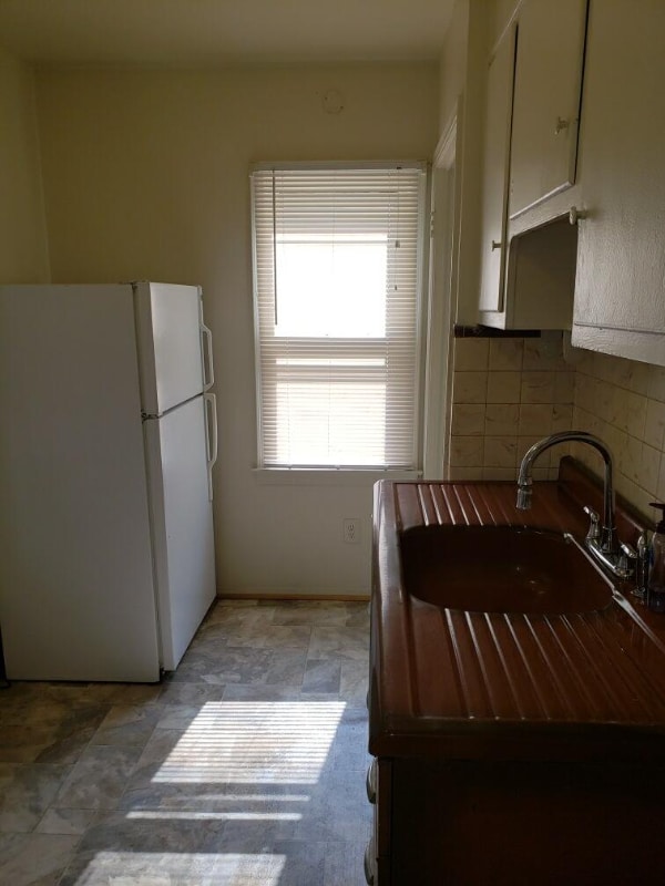 Photo - 253 W Chesterfield St