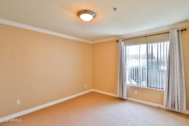 Photo - 2025 E Campbell Ave