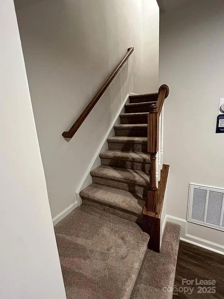 Photo - 2596 Grantham Place Dr