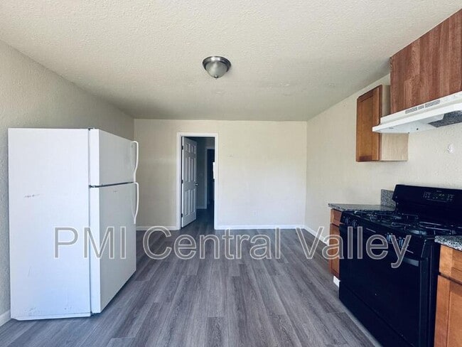 Photo - 1508 Mono Dr Unit 2