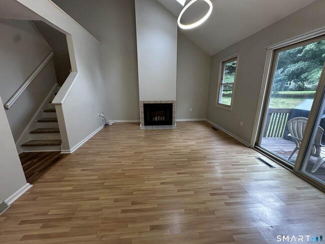 12 Canterbury Rd Unit 12