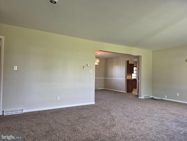 Photo - 332 Colorado St