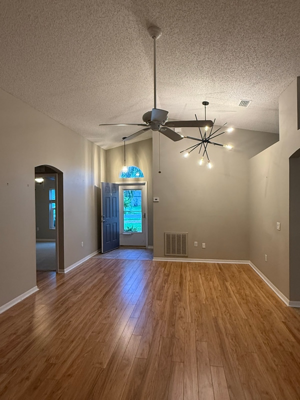 Photo - 226 Tree Branch Ln