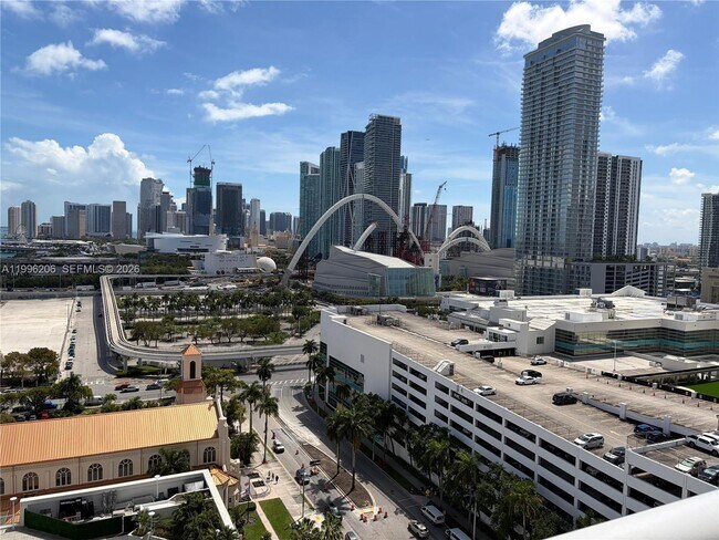 Photo - 1717 N Bayshore Dr Unit A-2254