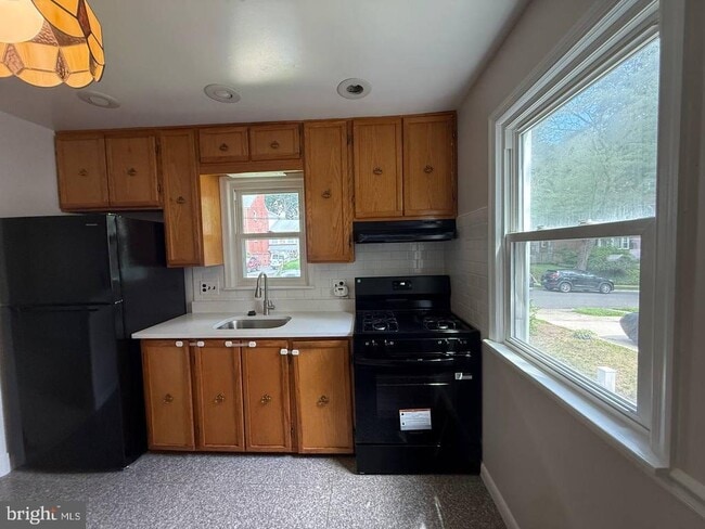 Photo - 10408 Huntley Ave