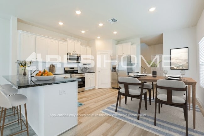 5212 Hartwood Lp