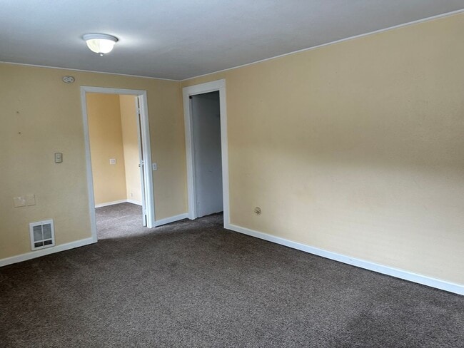 Photo - 514 E Woodin Ave Unit #7