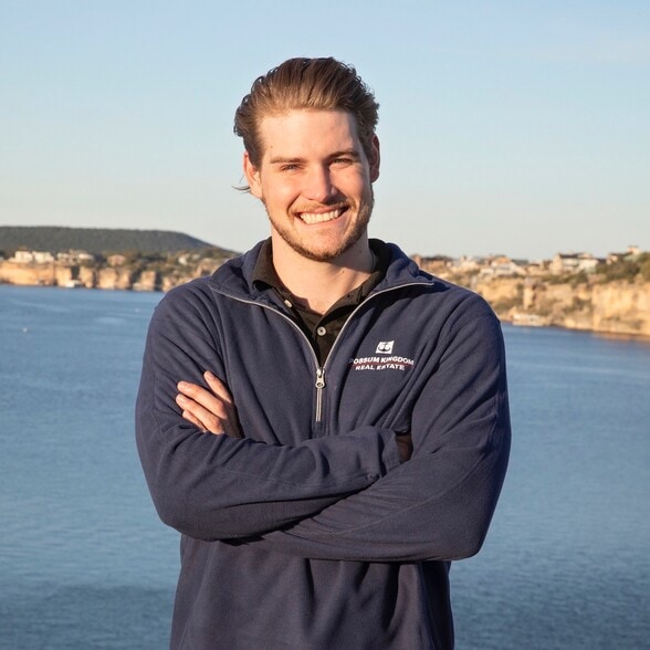Jonathan Fowler