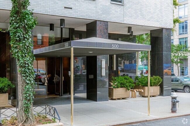 Entrance - Morad Executive