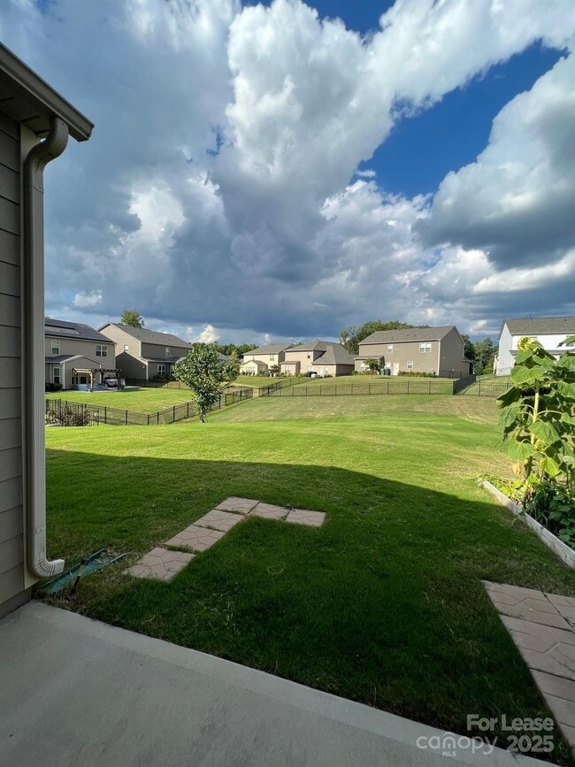 Photo - 10413 Honeyfur Ct