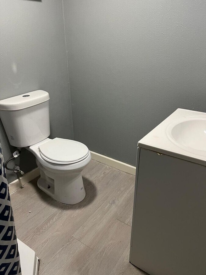 Photo - The Vernon Unit B