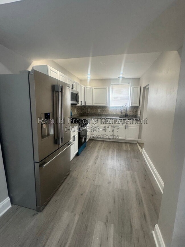 Photo - 2841 Oakford Ave