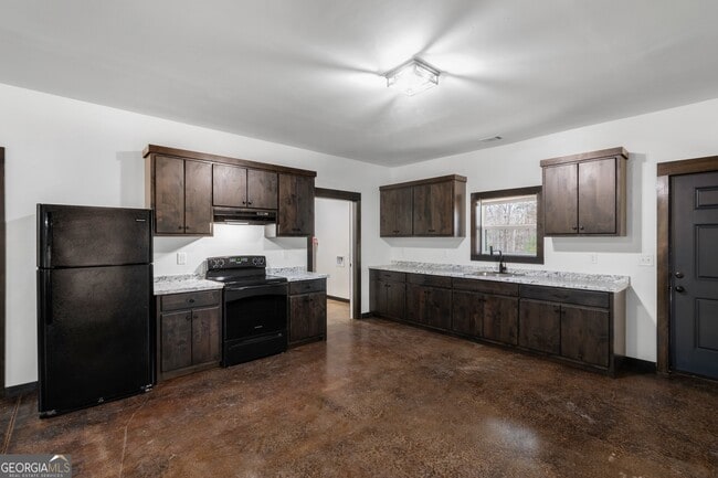 Photo - 620 Stiles Rd