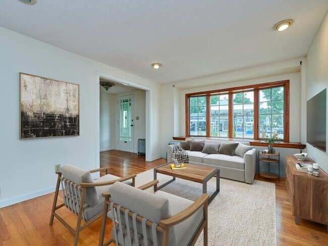 Photo - 349 Salem St Townhome