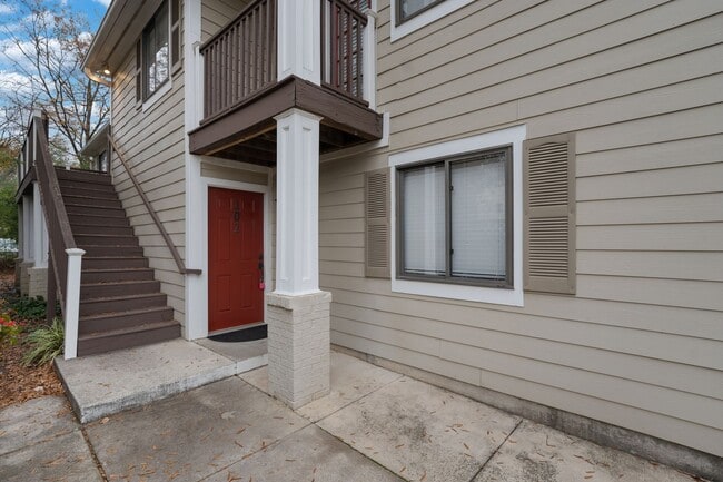 Photo - 2 Bed/2 Bath Apartment Located in The Highly Desirable Village District.