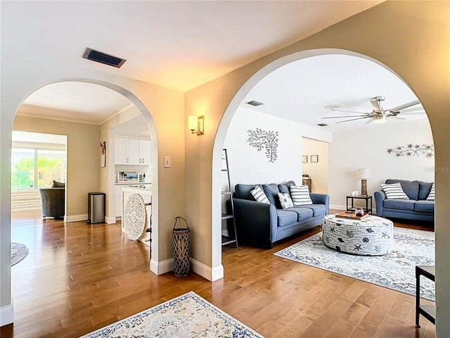 Photo - 2250 Watrous Dr