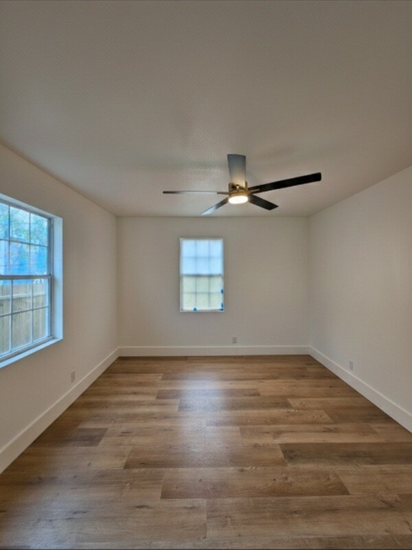 410 Randall St