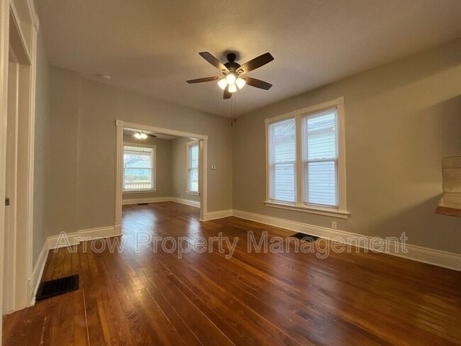 Photo - 918 S 10th St