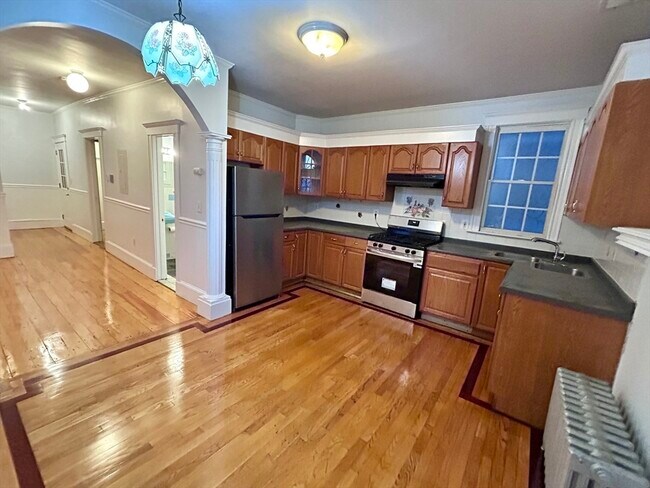 Photo - 361 Adams St Unit 2