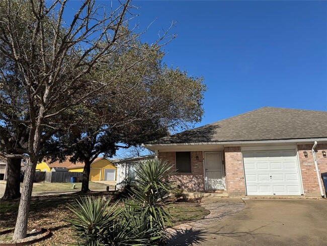 Photo - 8112 Willet Trail Townhome