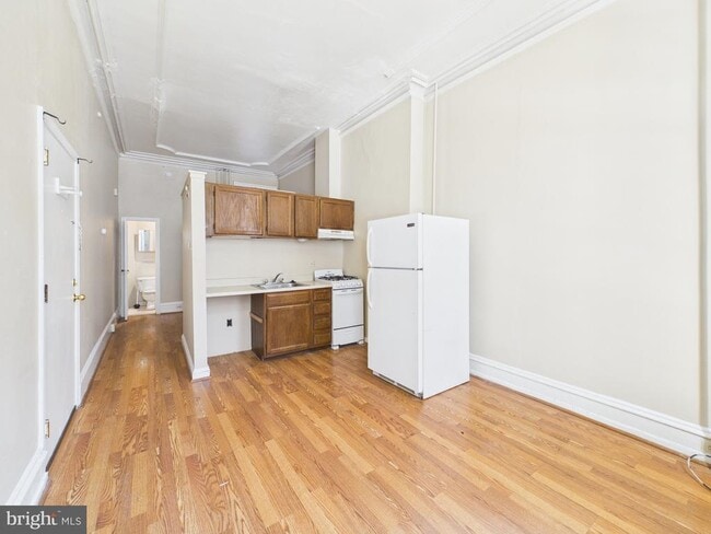 Photo - 143 N 21st St