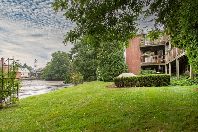 Photo - 1 Powder House Ln