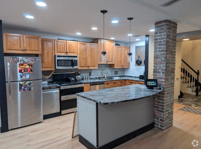 Building Photo - 200 Market St Unit Canal Place 1, #102 Rental
