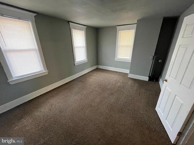 Photo - 606 Bridgeboro St