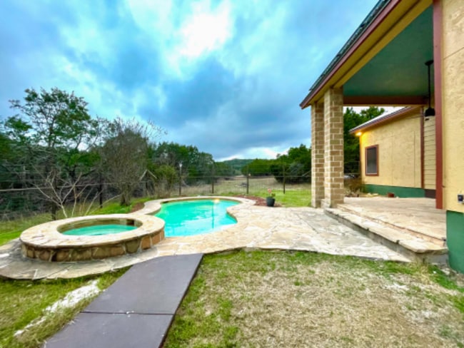 Photo - 4120 Sotol Ln