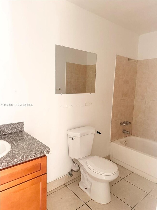 Photo - 611 NW 177th St Unit 201-208