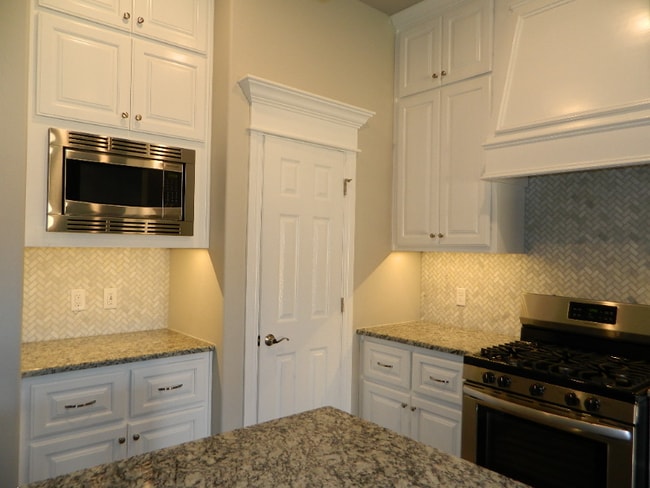 Photo - 5232 Lannister Ln